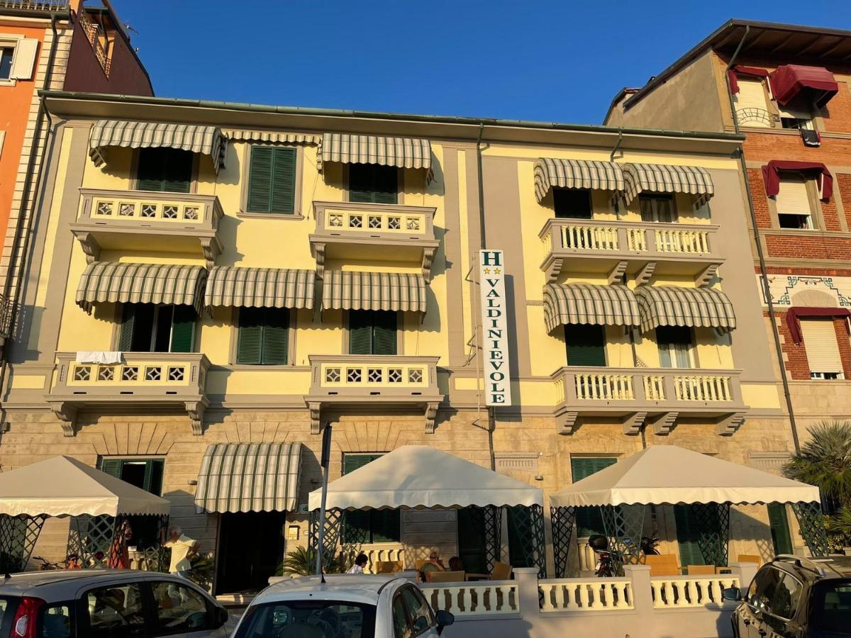 Hotel Valdinievole Lido di Camaiore Exterior photo